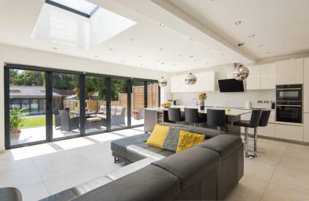 Aluminium bi-fold doors