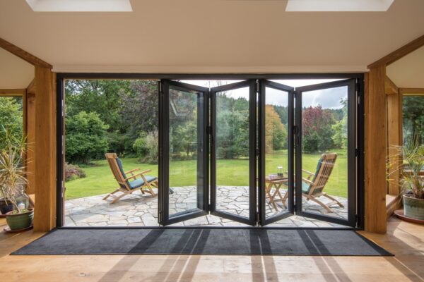 Energy-efficient bi-fold doors